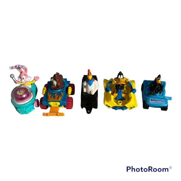 Vintage Looney Tunes Vehicles Bundle - Daffy Duck - Foghorn Lighthorn - Picture 1 of 12